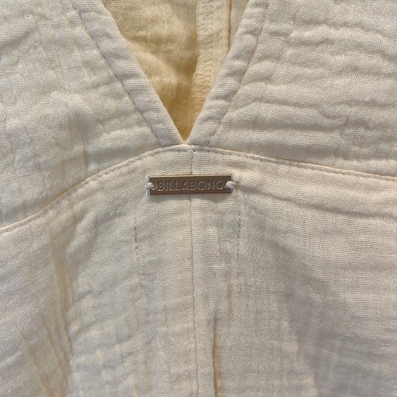 NWT Girl On The Run Short Romper- BillaBong - Picture 6 of 6